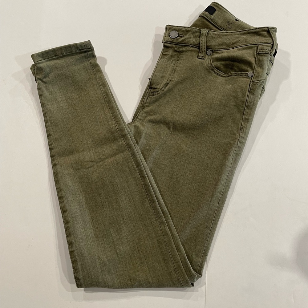 Liverpool hugger ankle jeans size 27 olive green